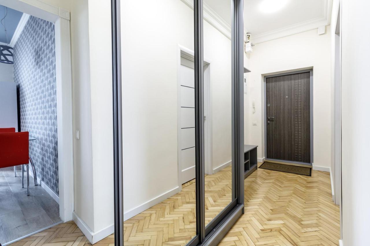 Inshiapartments On Liberty Avenue Λβιβ Εξωτερικό φωτογραφία